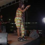 Queen Adjoba Sapiou Live