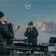 Eli Fur Live From Courmayeur Skyway Monte Bianco In Italy For Cercle