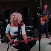 Samantha Fish Shake Em On Down 9 7 19