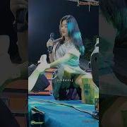 Parah Anunya Kelihatan Biduan Ml Thailand Goyang Bigo Live Sambil Nyanyi Smule