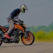 Duke 200 Stunts Hd Video