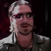 Rival Sons Guitarist Scott Holiday On His Live Gear