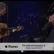 Chris Martin Ft Michael Stipe Losing My Religion Live At 12 12 12 The