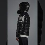 Shoneyin Moncler