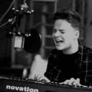 Connor Maynard Hello