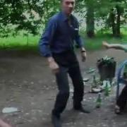 Приколы Алкаши Смешное Видео Бухие На Лужайке